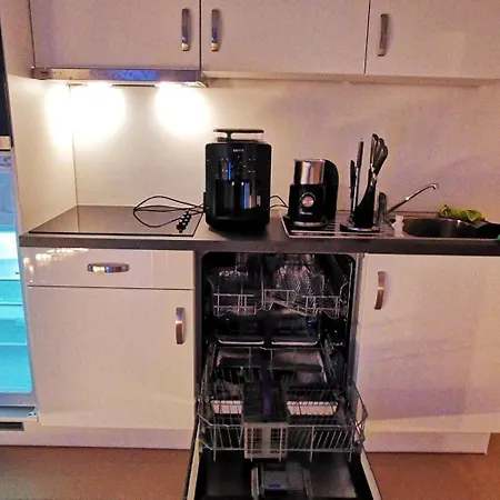 North Station Apartman