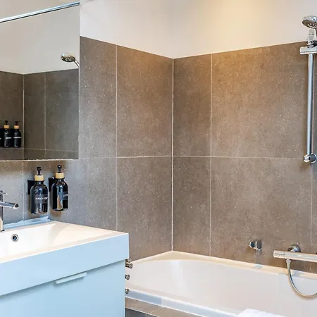 Modern Flat Near Grand Place *