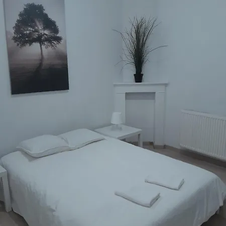 Appt Close To Grand Place Sleeps 6 *