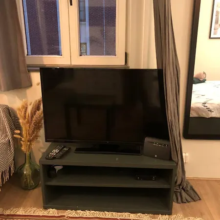 Spacious Brusselles Place Hotel *