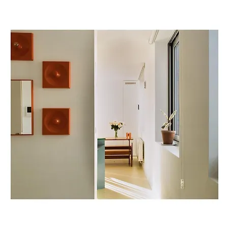 Garden Flat In