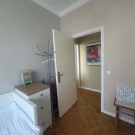 Beautiful Penthouse דירה *