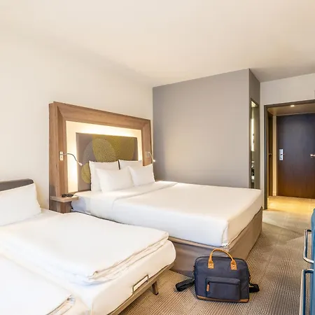 Novotel Brussels Airport 3*