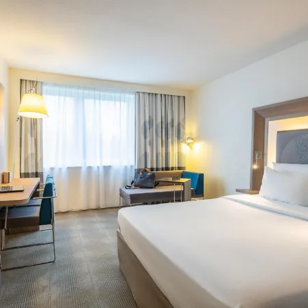 מלון Novotel Brussels Airport 3*