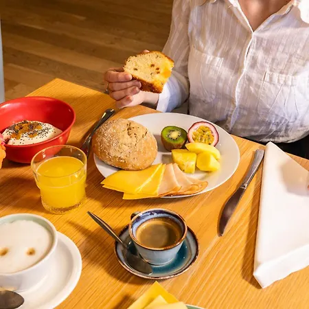 Novotel Brussels Airport מלון דיגם