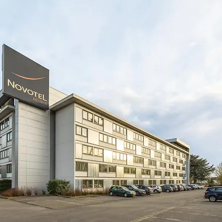 Novotel Brussels Airport 3*