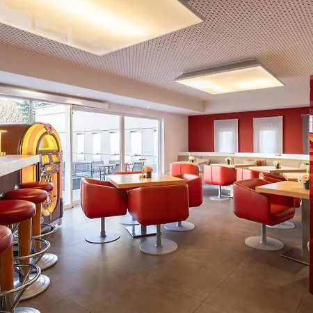 Novotel Brussels Airport 3* דיגם