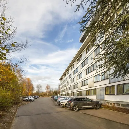 Novotel Brussels Airport 3*