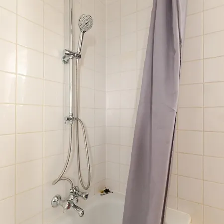 Victor Hugo Centre * Brussel