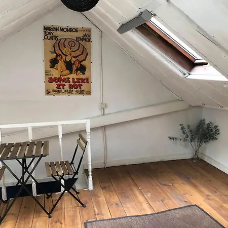 Centre Petite Privée Au Sablon ! *