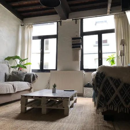 Centre Petite Privée Au Sablon !