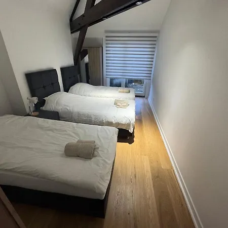 Penthouse 4 Apartmán *