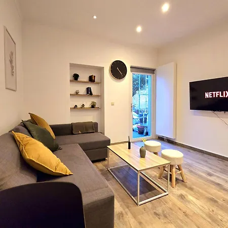 Noah's Atomium Appartments Apartman *