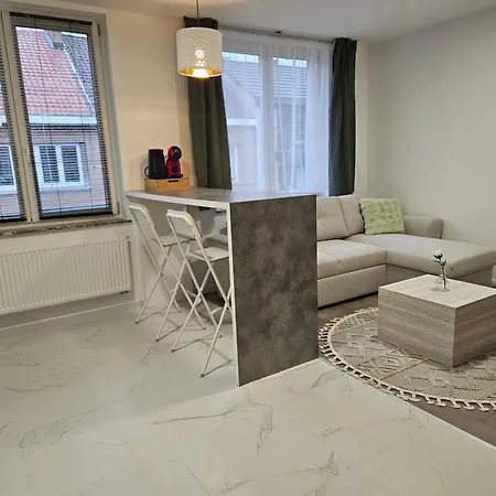 With Terrace 1 Apartman *