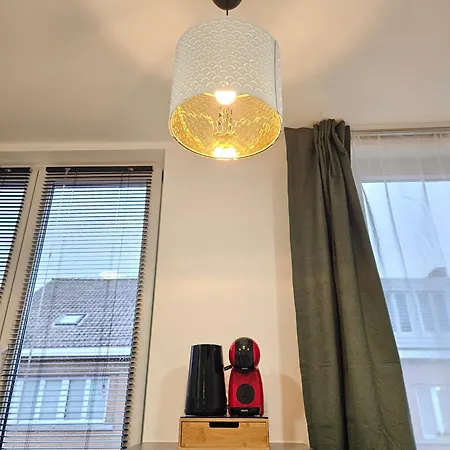 With Terrace 1 * Bruksela