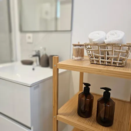 With Terrace 1 Apartman