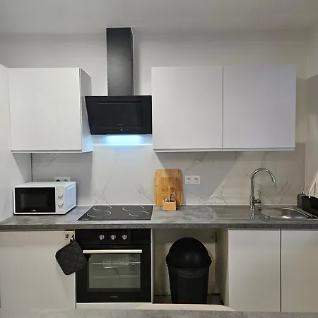 With Terrace 1 Apartament *