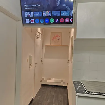 Charming Jambo Brüksel