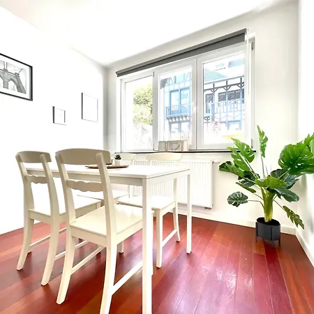 Cosy Duplex - Eu District *