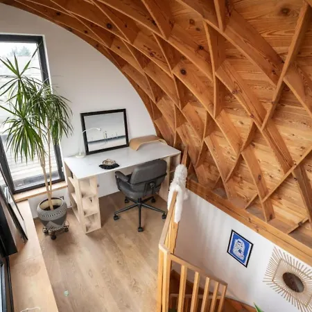 2 Avec Rooftop Suspendu Au Cimetiere D'ixelles * 布鲁塞尔