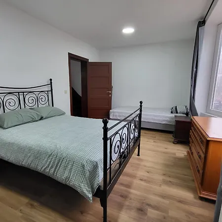 בית הארחה La Maison De Carlos בריסל