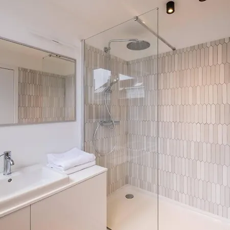 Floor New Duplex Stunning View In Trendy St Gilles Apartman *