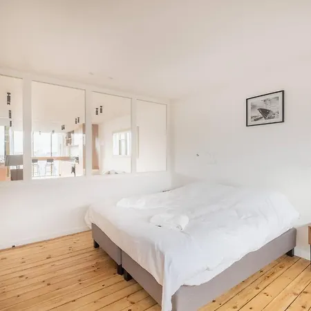 Floor New Duplex Stunning View In Trendy St Gilles *