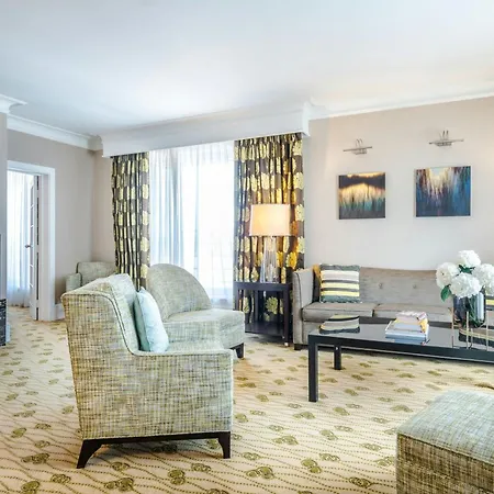 Renaissance 4* Брюссель