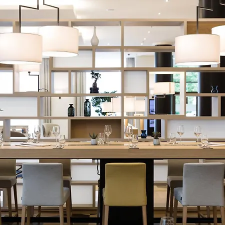 Hotel Courtyard By Marriott Brussels