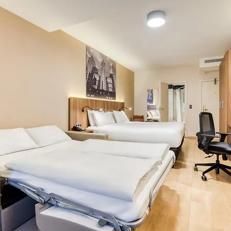 Holiday Schuman By Ihg Bruxelles