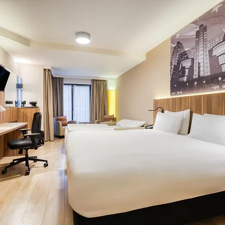 Hotel Holiday Schuman By Ihg