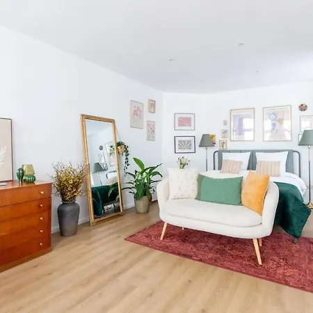 Bright & Charming In Brussels, Heart Of Saint-gilles Apartmán *