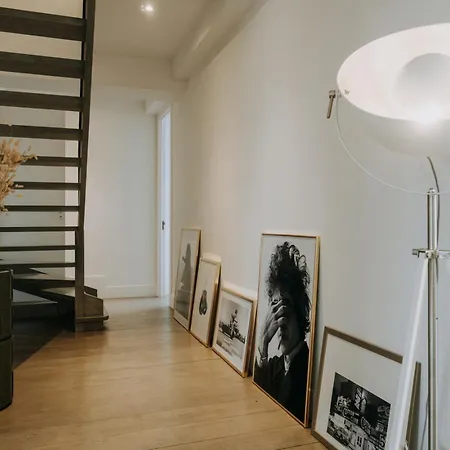 Lägenhet Magnificent Loft - 3 Bedroom Duplex Bryssel