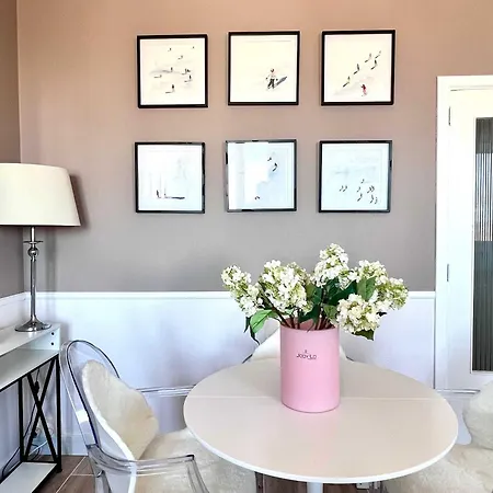 Close To Nato * Βρυξέλλες