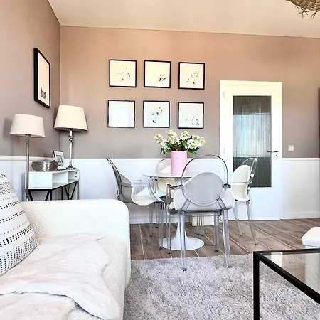 Close To Nato Apartment *