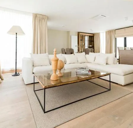 Modern In Brusel