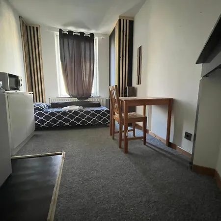 European District Guest house *