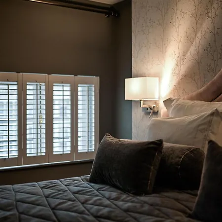 Juliana Hotel & Spa - Brussels Centre 5*