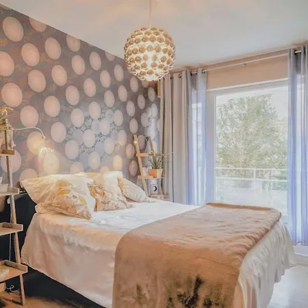 Apartment Oasis Of Charm In Brussels!