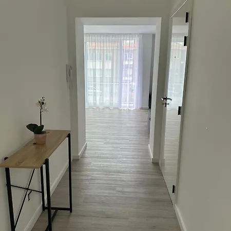 Lumineux Et Spacieux - Otan