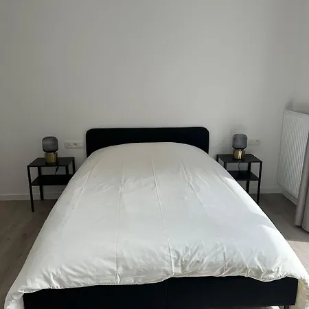 Lumineux Et Spacieux - Otan * Brussels