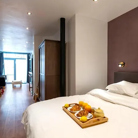 Etterbeek - Sunny Loft - Eu Area 아파트