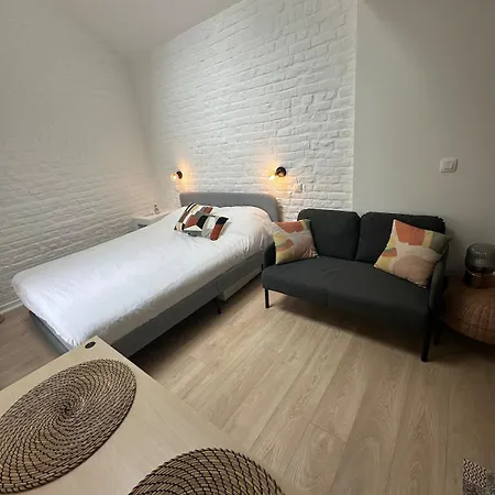 아파트 Ixelles - Cozy In Middle Of European District *