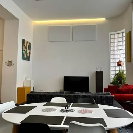 Dansaert Bright Loft Bruksela