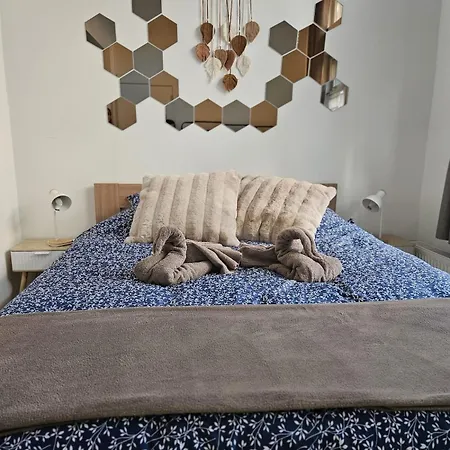 Proche Du Centre De Bruxelles, Atomium,tour&taxi,ing Arena Apartament