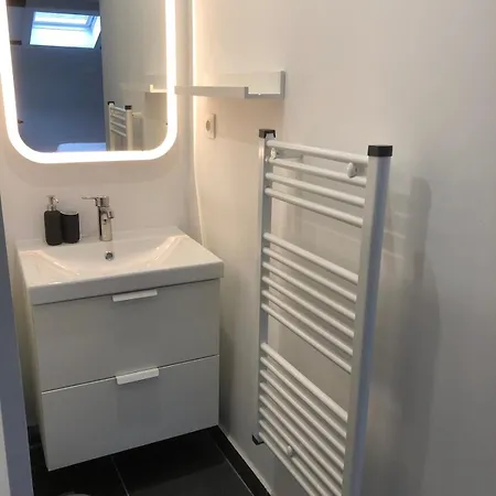 Absolute Charm 3 Bedroom 3 Bathroom With Ac Eu District Apartman *