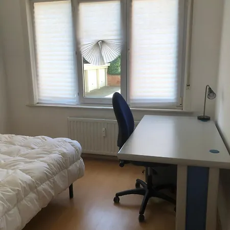 Appartement, Deux Au Pied Du Metro Montgomery