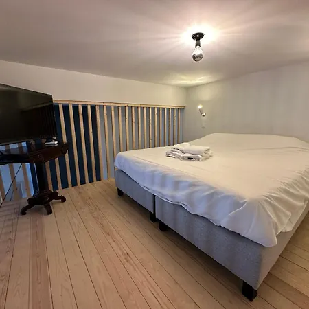 شقة Self Check In For 2 In Center Of Ixelles بروكسل