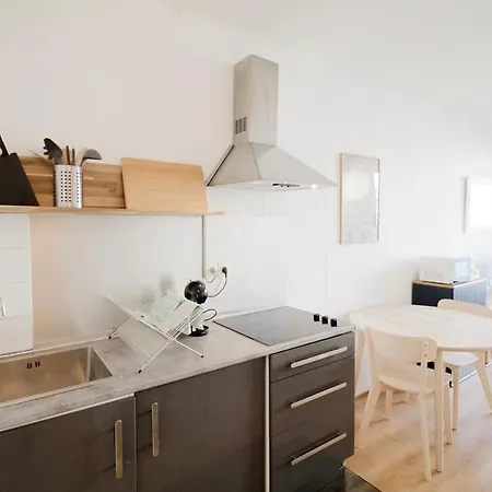 Brand New & Cosy - Louise & Stephanie Area 아파트 브뤼셀