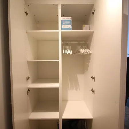 Beautiful And Bright Avlouise Apartamento